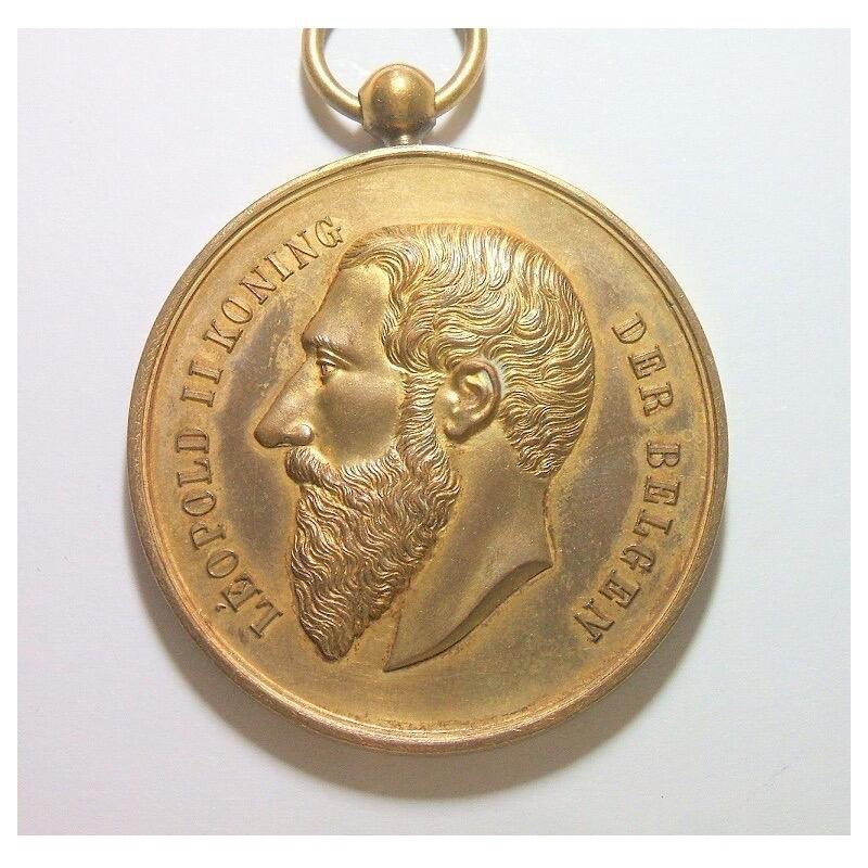 【旋风钱币】2月22日19:00准时开拍 精美欧洲币章、银币银章、第三帝国钱币、手串手镯紫砂壶等 全场包邮！ 比利时1909年 利奥波德二世高浮雕精制大镀金章 50MM