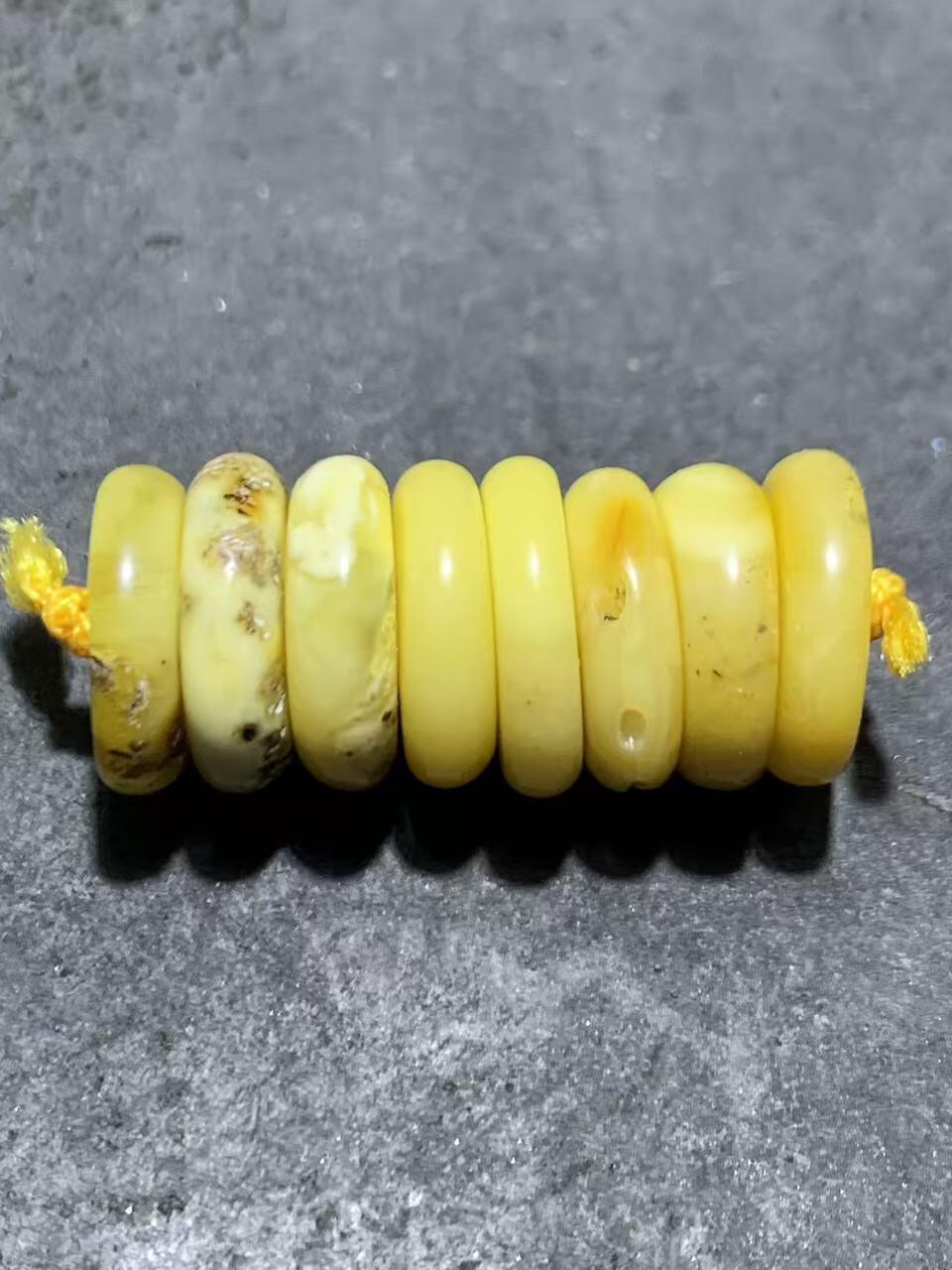 天然乌克兰蜜蜡随形通货隔片一组