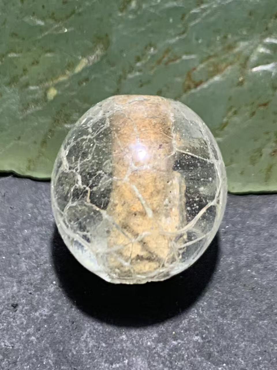 建国前后库存仿白水晶冰裂纹琉璃苹果珠一颗