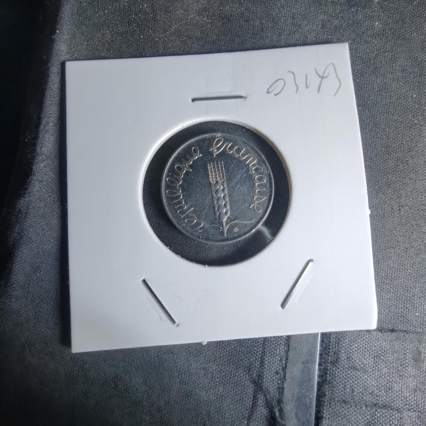 沼泽如烟--第1003场 法国1961年五分