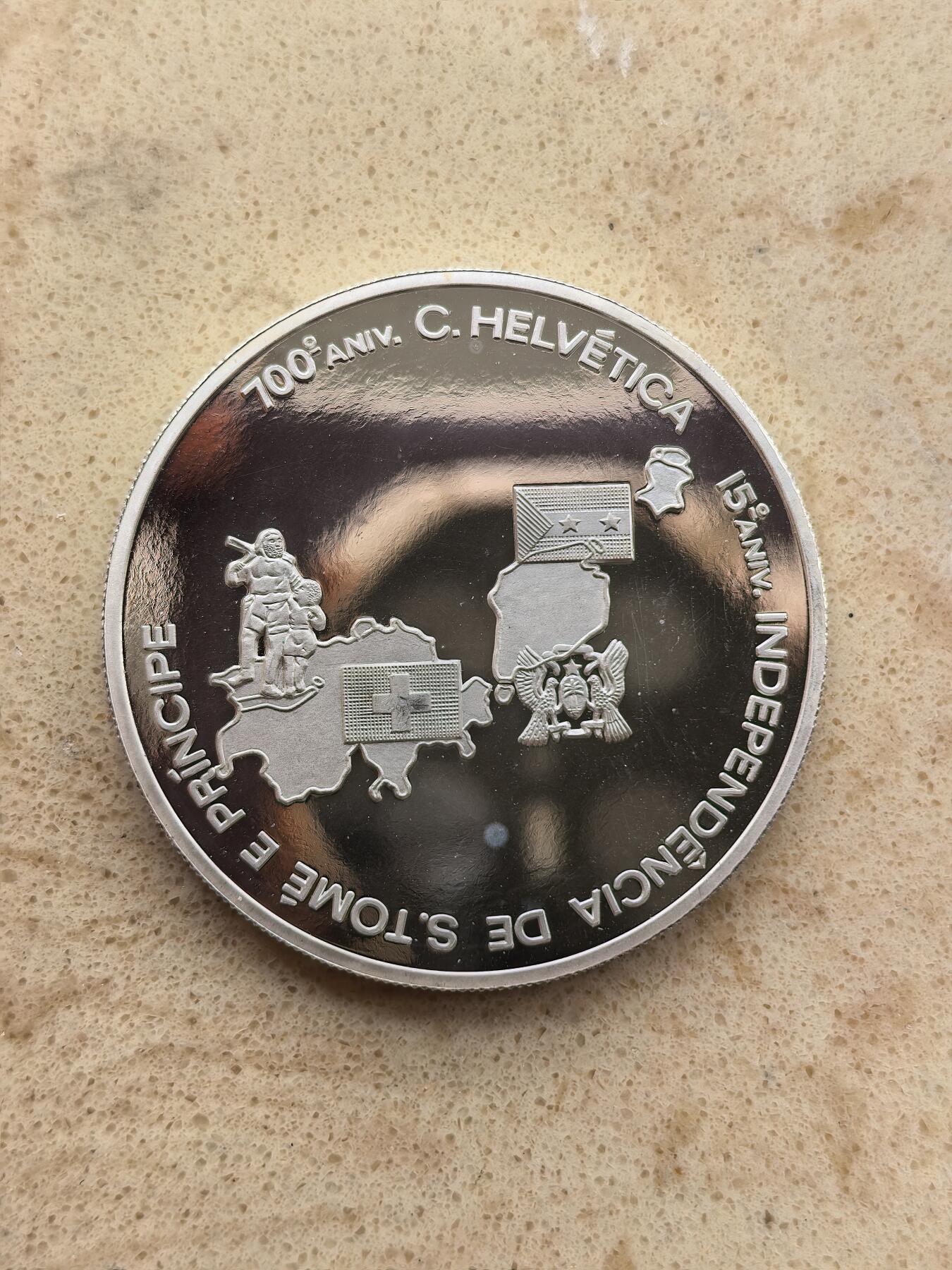 道一币馆币章第一百六十七场 圣多美和普林西比1990年和瑞士建交15周年1000多布拉精制银币 25.96g  925s