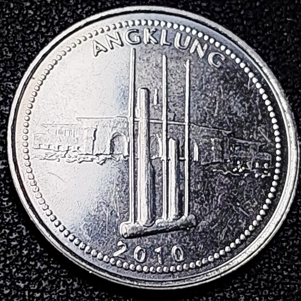 泉币菌-第195场- 新年快乐 新年第三场 本场拍品多 请提前出价 2010年 印度尼西亚1000盾 24mm 