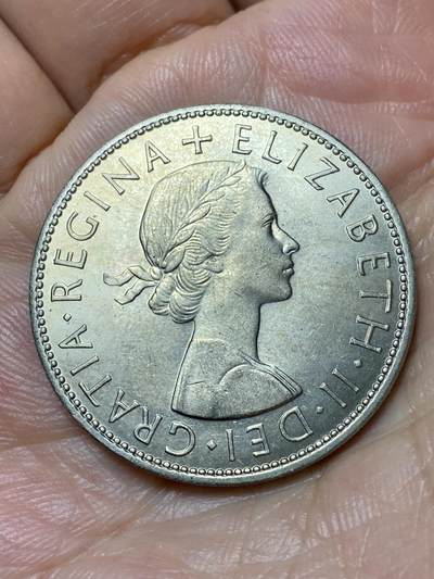 2026年第三十一场(总第二百场)英国一线回流散币新春特拍第三场(免佣金) 英国🇬🇧1967年半克朗(伊丽莎白二世青年桂冠第二版，普制币关门年)