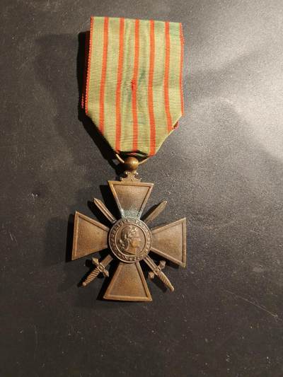 老王徽章第184期 - 法国1916战争十字奖章