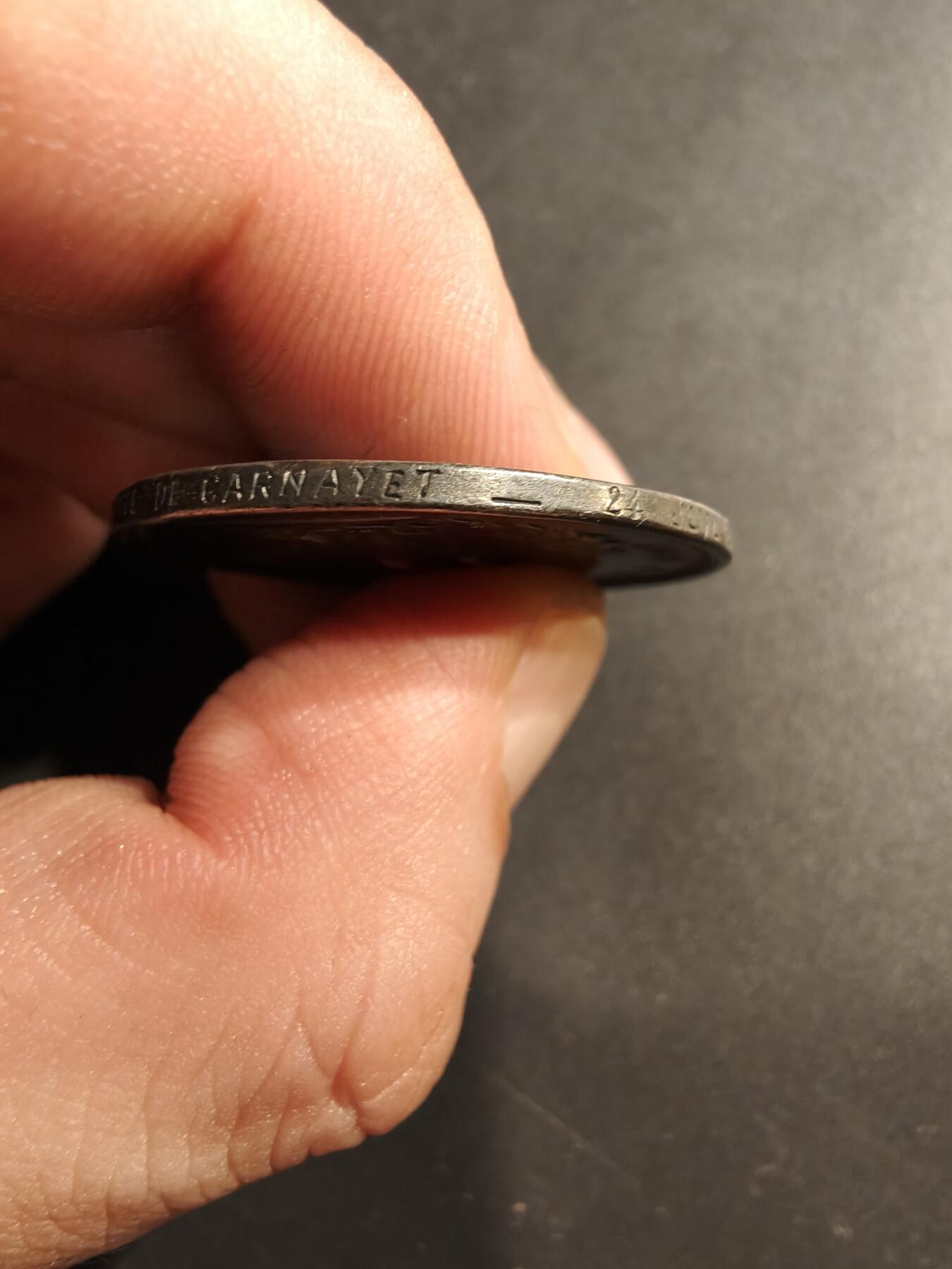 老王徽章第184期 法国天主教会无瑕圣母大银章    带边铭1902年实授    野猪头银标     直径33mm    重量15.9g 