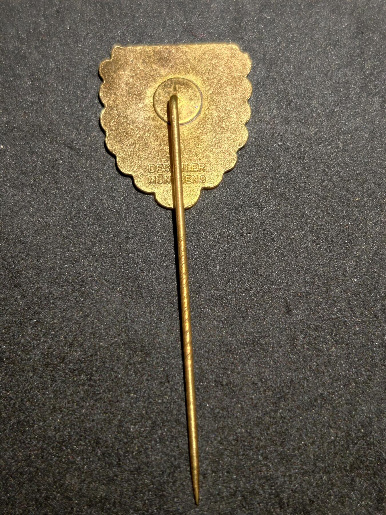 凯旋世界勋赏（持续上新中）（第22期新年大拍）（欢迎送拍）（对拍品有疑问请询问客服，不接受到手刀，出价默认拍品品相。请认真阅读拍卖规则！出价默认已认可！）（收到货请录制开箱视频，无视频概不处理问题。）