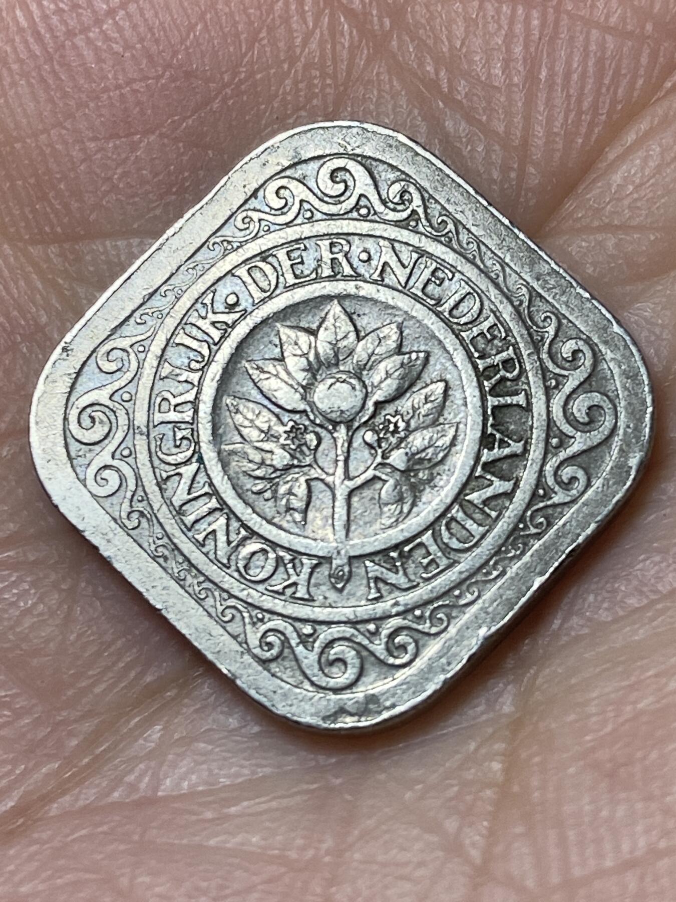 2026年第三十一场(总第二百场)英国一线回流散币新春特拍第三场(免佣金) 少见–荷兰🇳🇱1913年5分(威廉明娜女王时期)