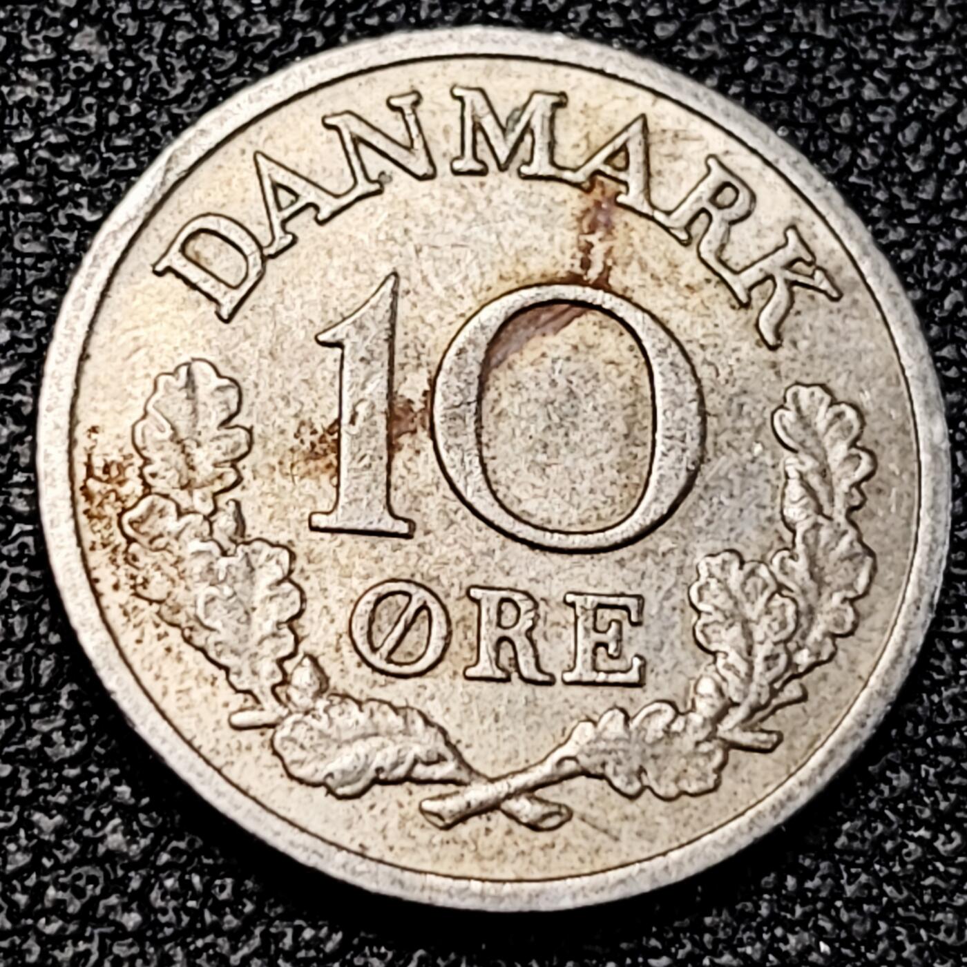 泉币菌-第195场- 新年快乐 新年第三场 本场拍品多 请提前出价 丹麦 皇冠 1970年10欧尔镍币 袖珍币