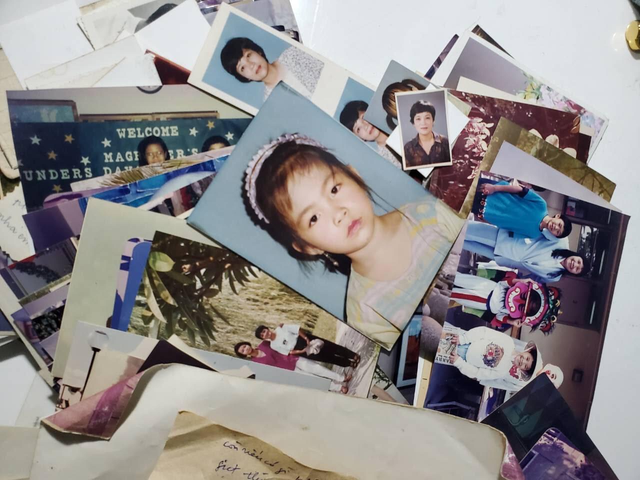 韵星假日军品类拍卖第42期 -- Rimey Holidays Militaria Auction 42 越南国防学院副院长防空系主任吴世雄家庭信件照片一套（未分类 照片和信件 文件等200张左右）