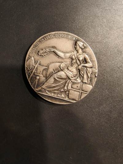 老王徽章第184期 - 法国国家工业促进会大银章     950银     1924年实发    直径36mm    重量20g