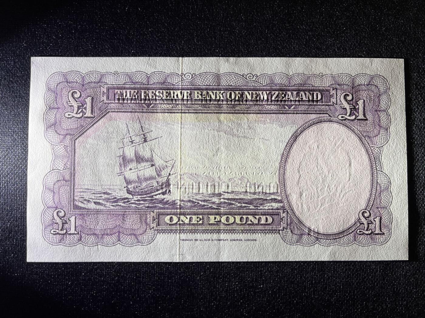 世界各国纸币拍卖 新西兰 1967年 1镑 实物图