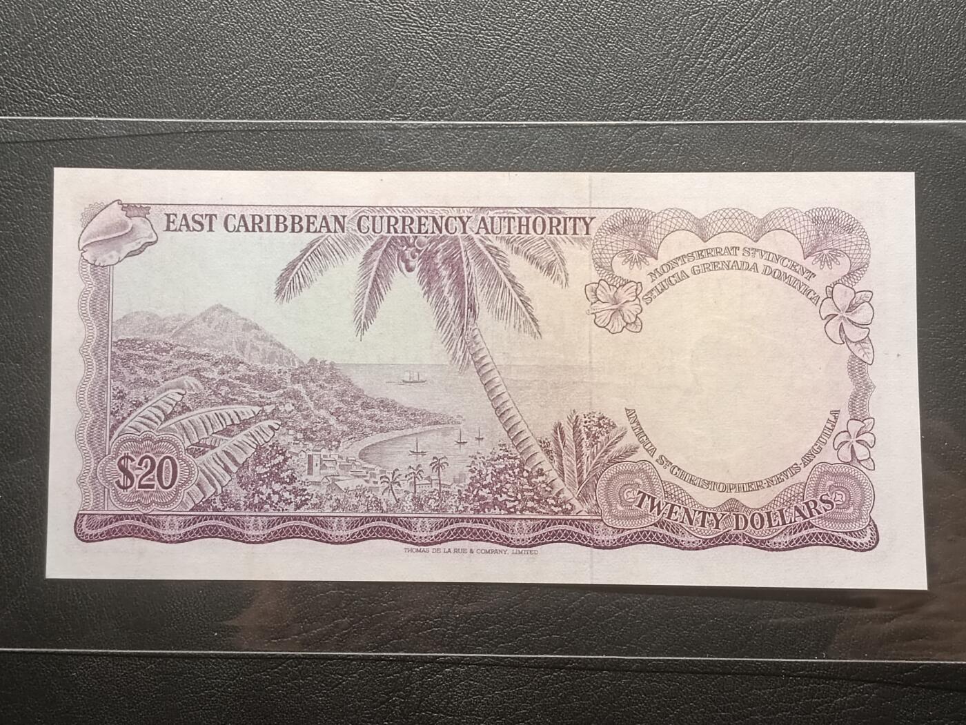 【年后首拍！】2026二月第三期，总217期 东加勒比共同体1965版20元AUNC，戎装女王和椰林海滩，少见早期中高面值