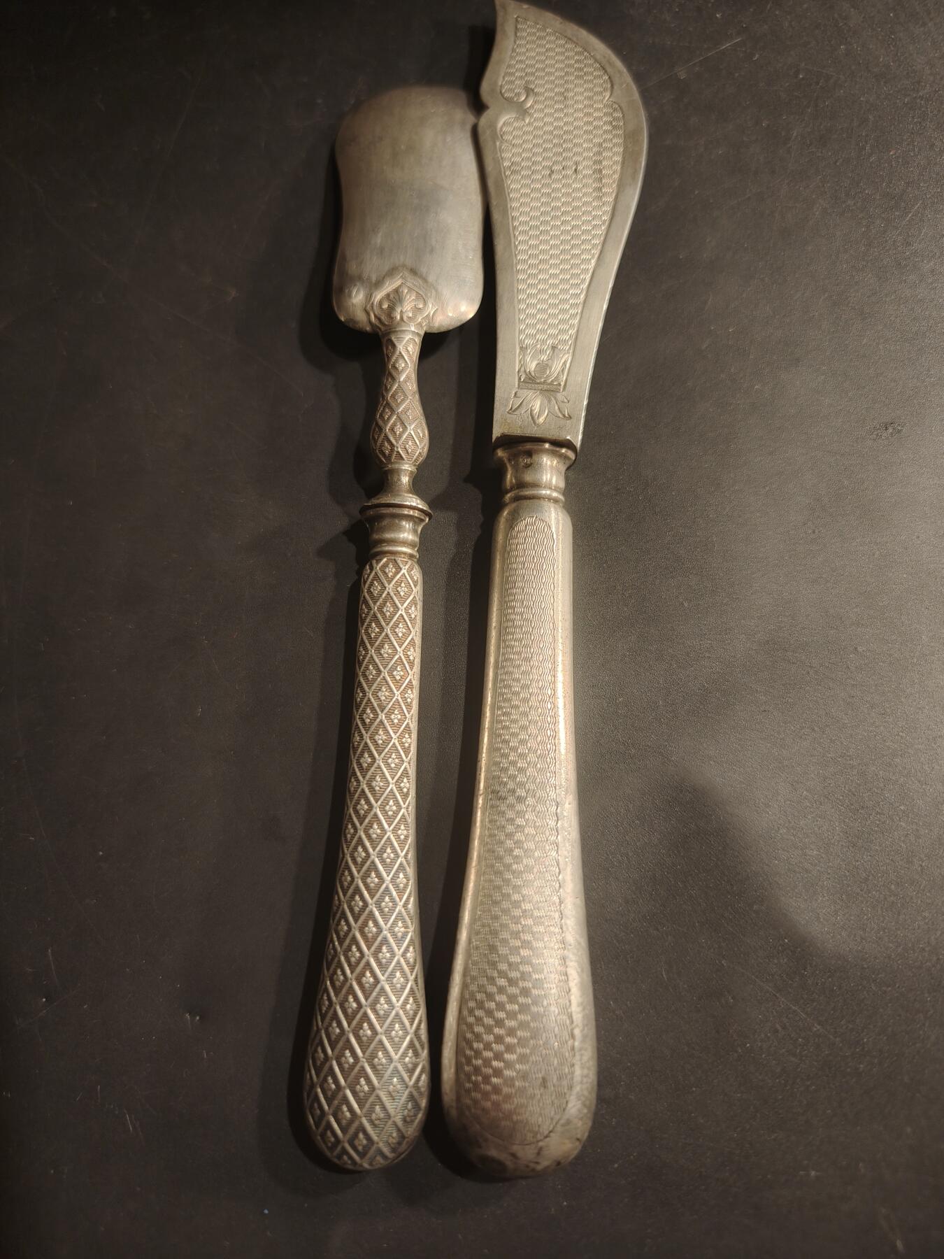 老王徽章第184期 法国银餐具一组     都带密涅瓦1级银标    950银     74.2g