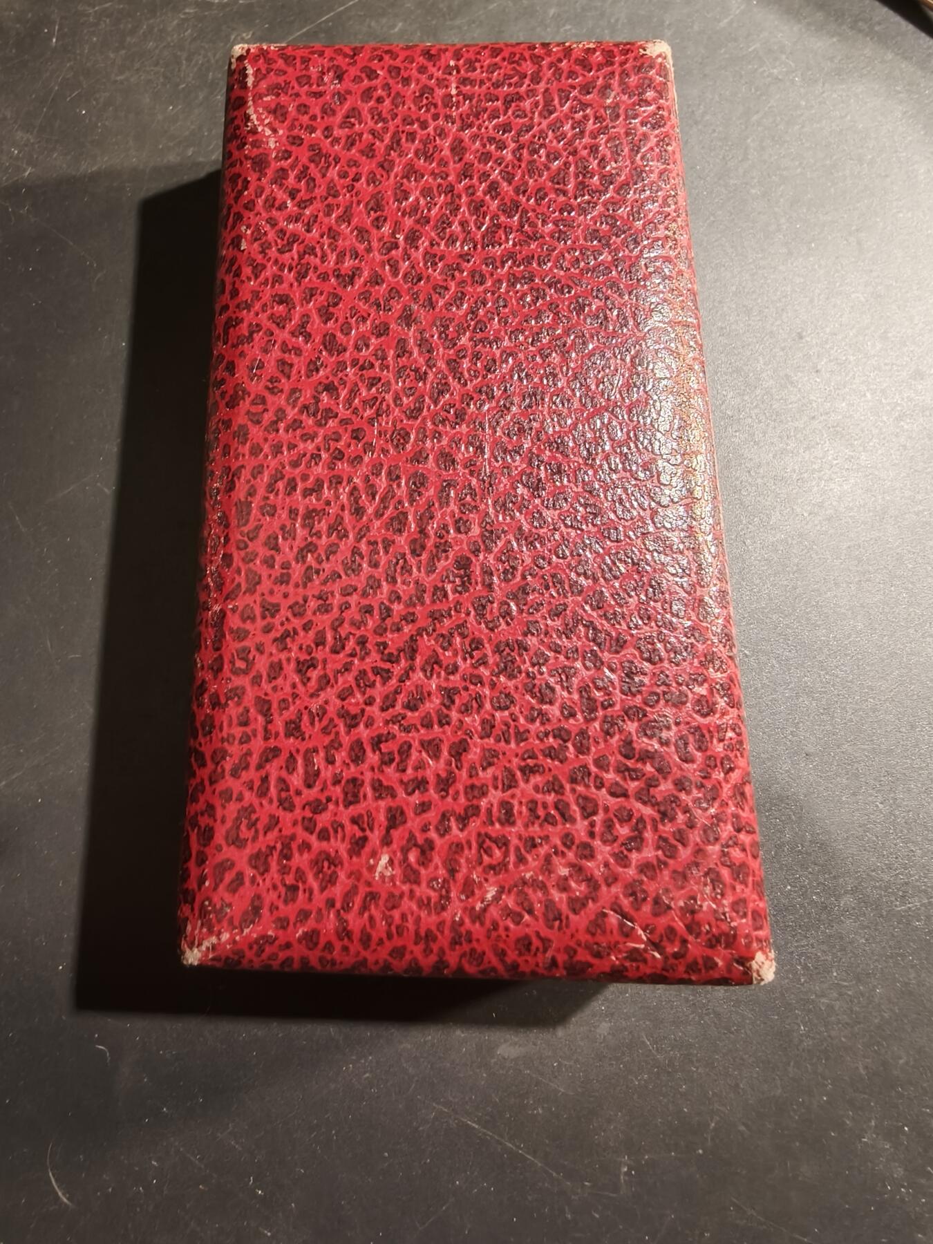 老王徽章第184期 法属科摩罗昂儒昂之星勋章   原盒      法国Chobillon代工