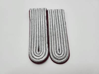 南水社第二次拍卖 - 东德人民军尉官金属丝肩章（一对）