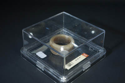 上海都达杂项专场三十六【年后发货全场包邮】 - 评级玉发箍76-52