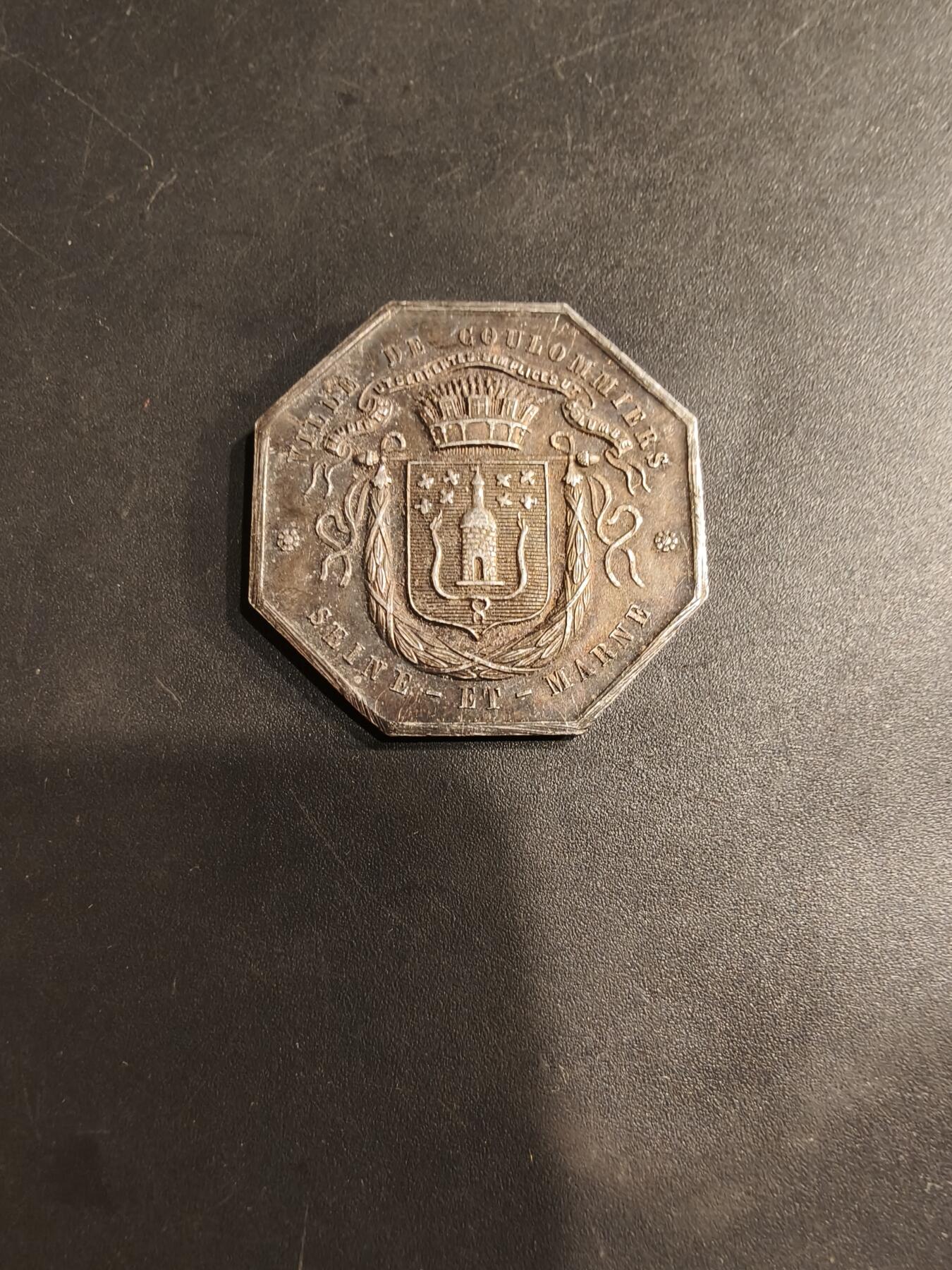 老王徽章第184期 法国奥尔良储蓄银行八角银章    950银    直径30mm    重量12.4g