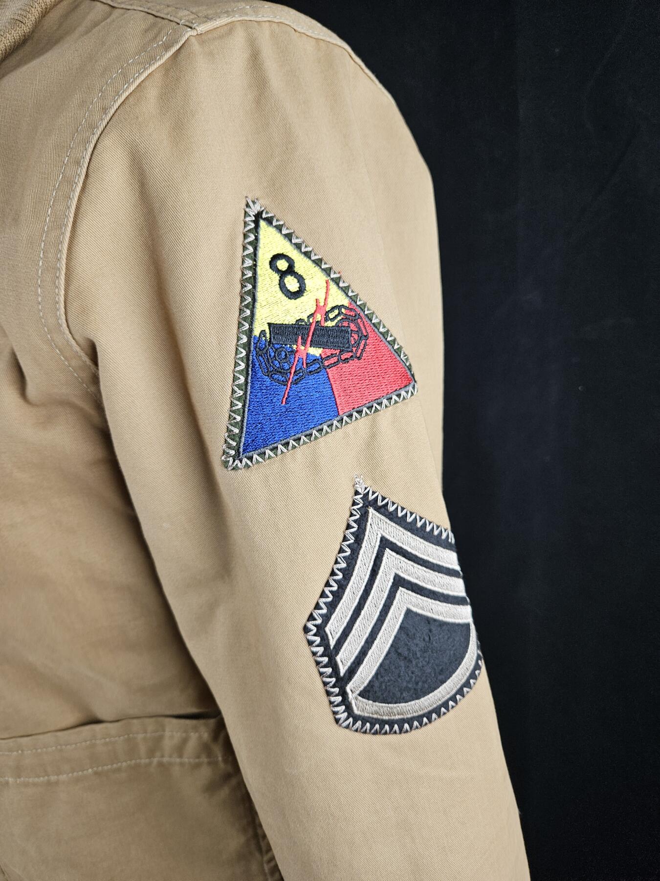 0元起拍勋章 第335期 咸鱼国勋章拍卖专场 2月25日（周三）下午6：00开始 国产戏服 美国ww2时期坦克兵夹克 胸围106 肩宽45 衣长64 袖长60