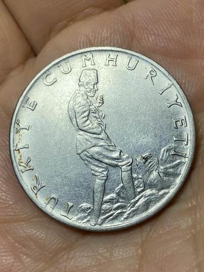 2026年第三十一场(总第二百场)英国一线回流散币新春特拍第三场(免佣金) 土耳其🇹🇷1972年2.5里拉(建国后第五套第二版，9克版)