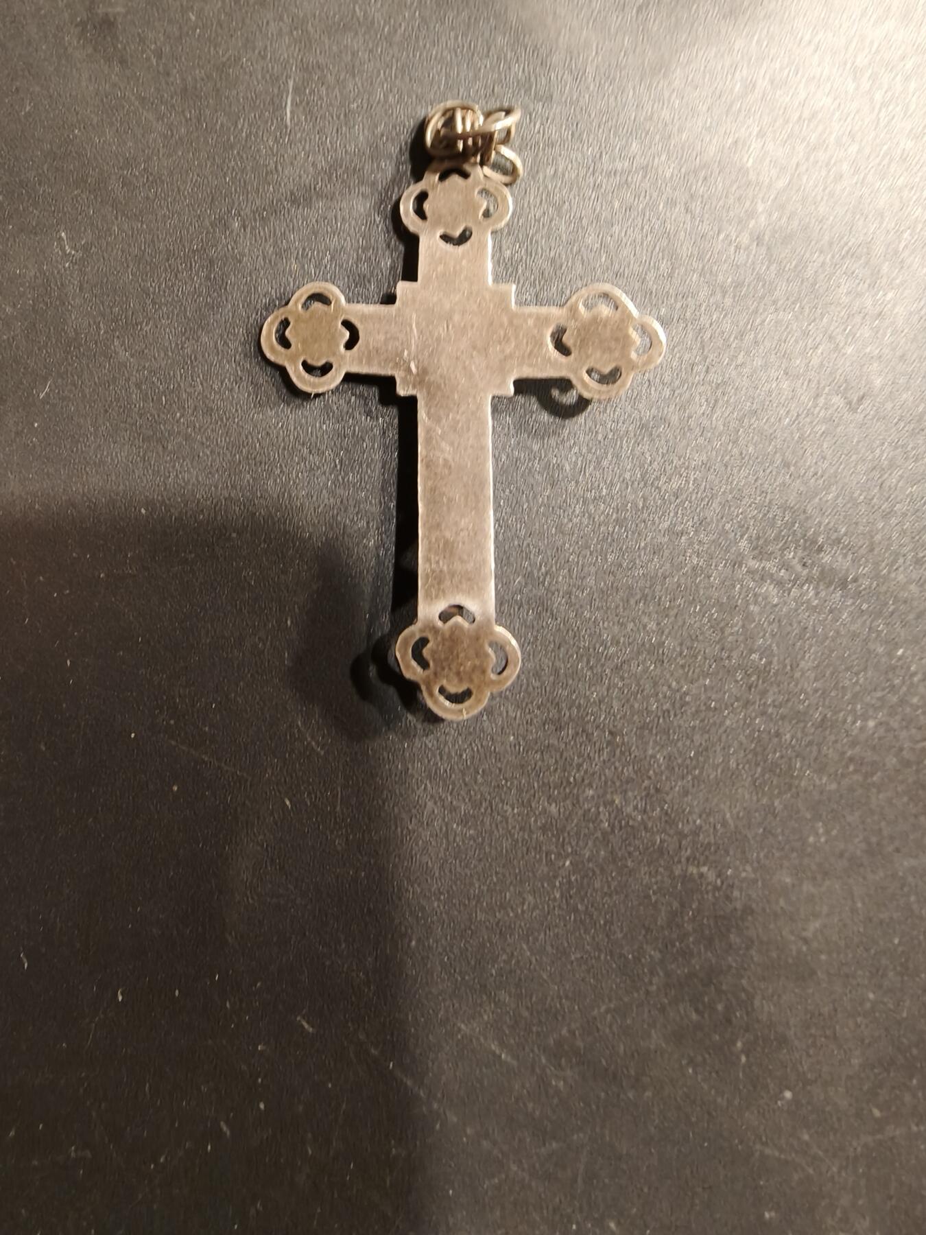 老王徽章第184期 法国天主教会十字架     螃蟹银标     1.7g