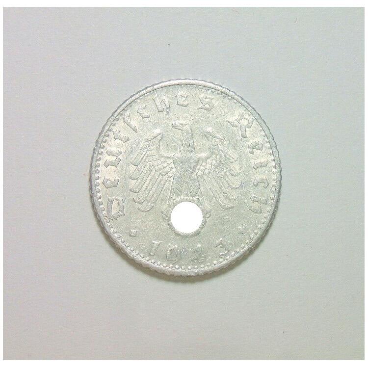 【旋风钱币】2月22日19:00准时开拍 精美欧洲币章、银币银章、第三帝国钱币、手串手镯紫砂壶等 全场包邮！ 德国第三帝国1943年D版50芬尼 极美品