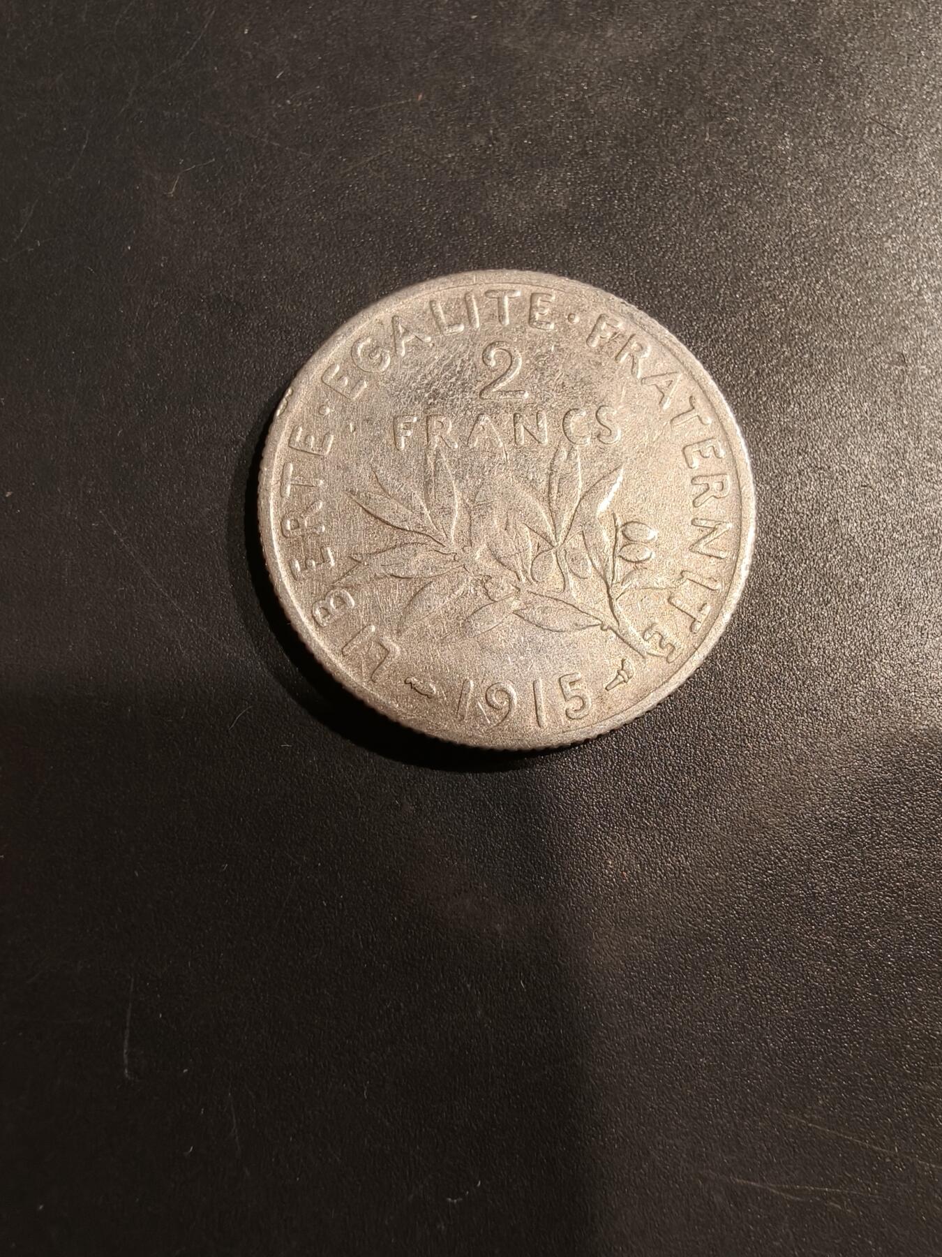 老王徽章第184期 法国1915年2法郎银币     播种女神    835银     10g