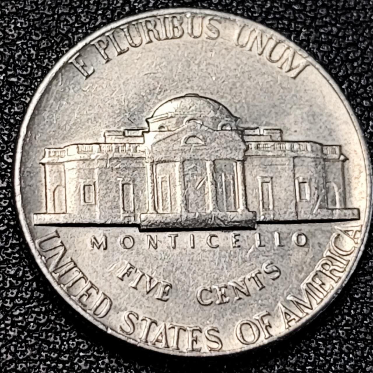 泉币菌-第195场- 新年快乐 新年第三场 本场拍品多 请提前出价 1976年 美国5美分 白宫 21.2mm