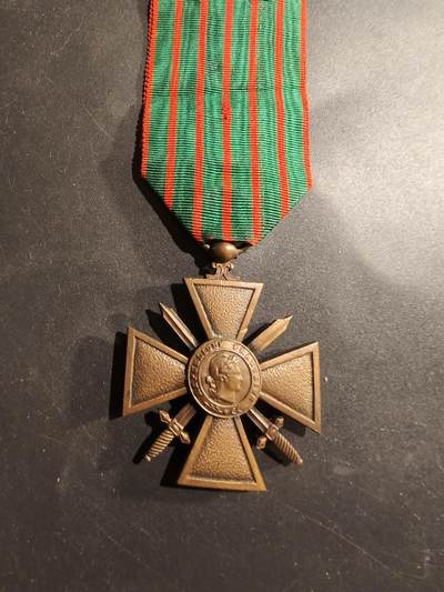 老王徽章第184期 - 法国1918战争十字奖章