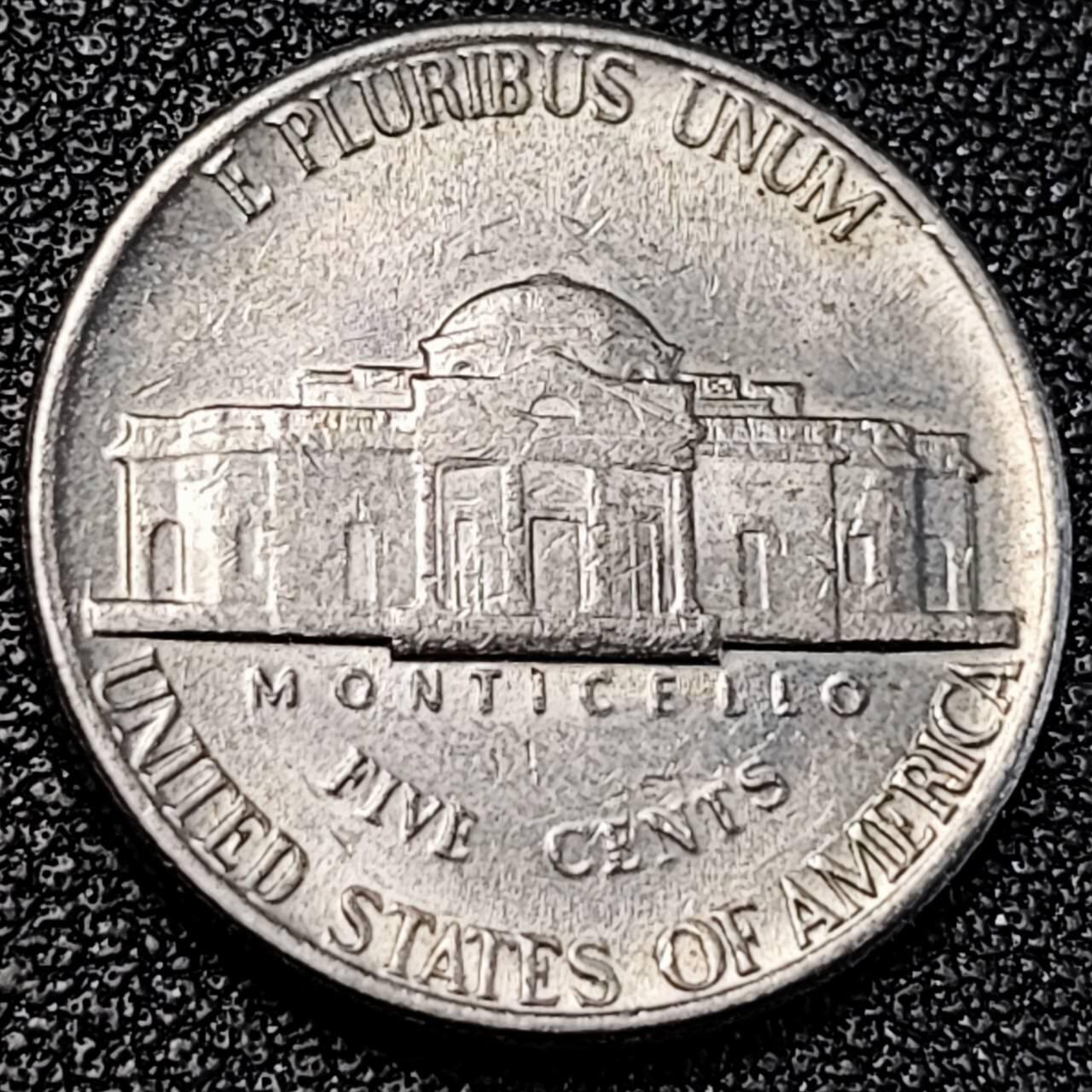 泉币菌-第195场- 新年快乐 新年第三场 本场拍品多 请提前出价 1979年 美国5美分 白宫 21.2mm