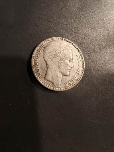 老王徽章第184期 - 法国1929年10法郎银币    680银    10g