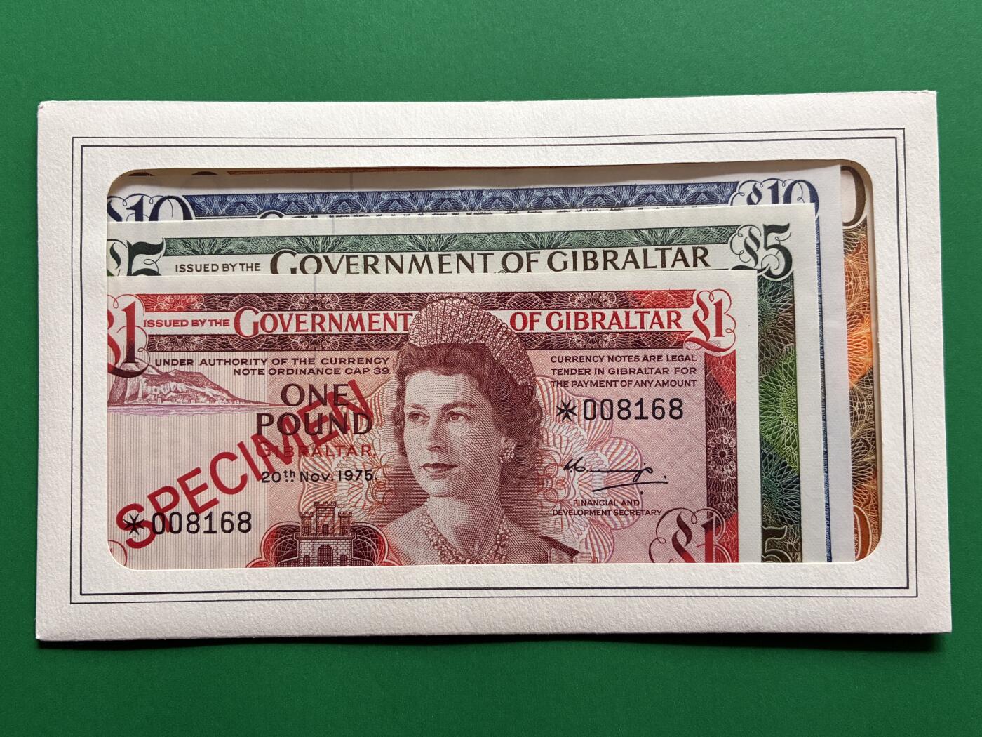 咖啡豆•收藏 2026年Mar_1st世界各国纸币样票拍卖 直布罗陀 1975年 1-50镑 全新UNC同号 外国纸币样票 4枚一套
