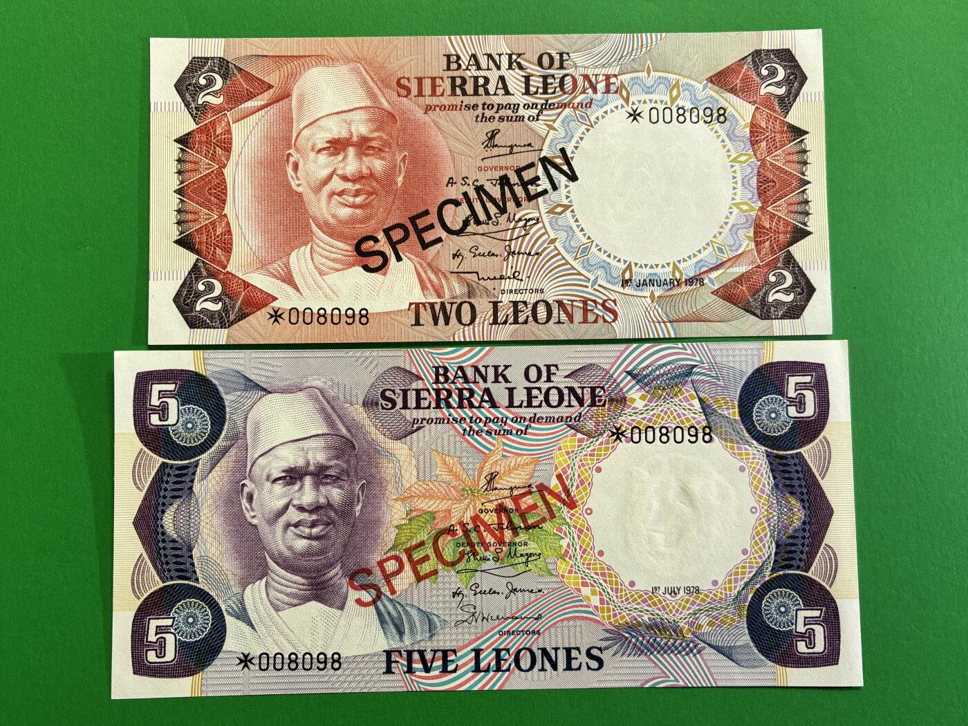 咖啡豆•收藏 2026年Mar_1st世界各国纸币样票拍卖 塞拉利昂 1978年 50分-5利昂 全新UNC同号 外国纸币样票 4枚一套