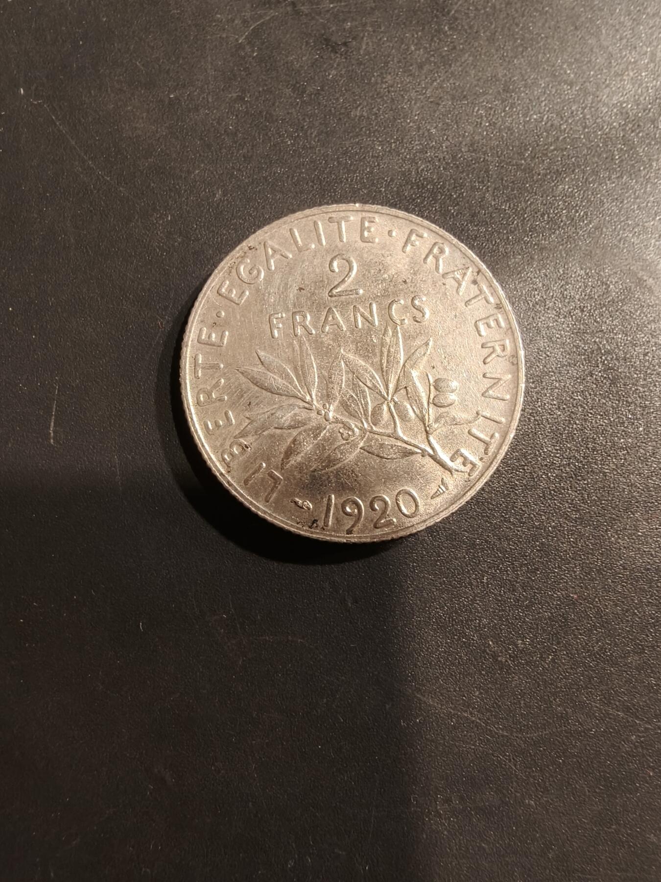 老王徽章第184期 法国1920年2法郎银币    播种女神    10g