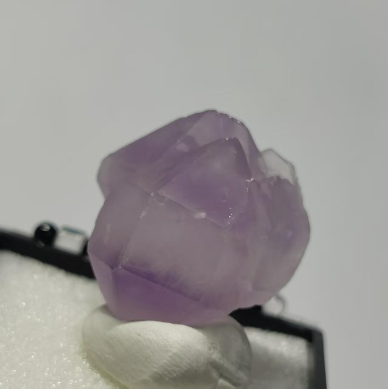 七河·世界世界币章杂件矿标化石小拍（总第38期） 藏家出品 X750（2）马达加斯加紫水晶原石矿标（盒子矿） 本件拍品由合作藏家邮寄