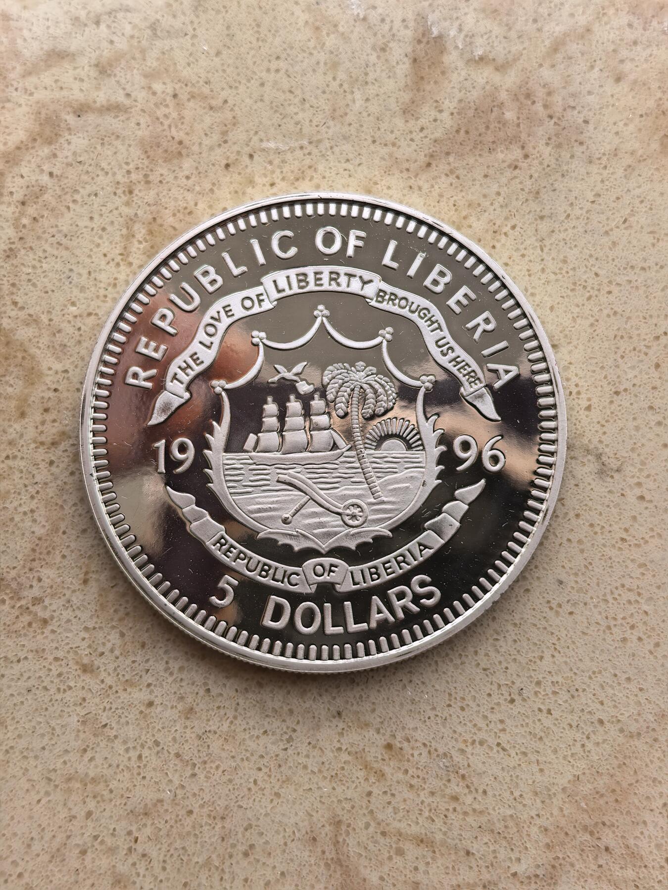 道一币馆币章第一百六十七场 利比里亚1996年海洋生物保护5元彩绘纪念币  25g 925s 