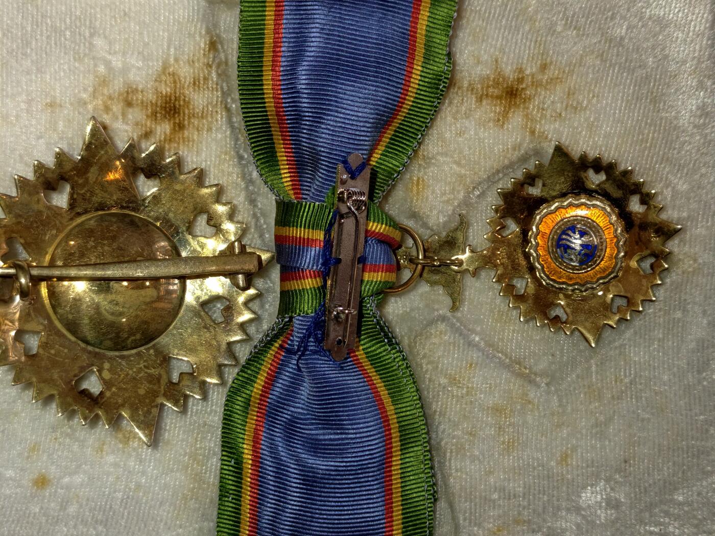 凯旋世界勋赏（持续上新中）（第22期新年大拍）（欢迎送拍）（对拍品有疑问请询问客服，不接受到手刀，出价默认拍品品相。请认真阅读拍卖规则！出价默认已认可！）（收到货请录制开箱视频，无视频概不处理问题。）