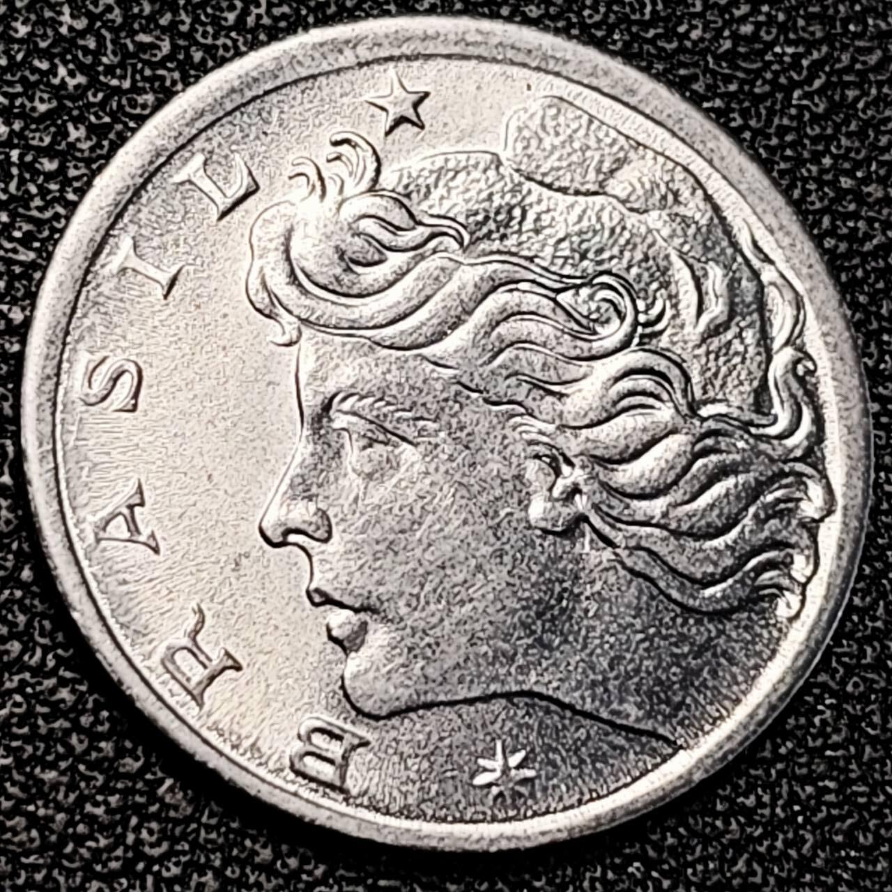 泉币菌-第195场- 新年快乐 新年第三场 本场拍品多 请提前出价 巴西1969年5分 自由女神  不锈钢币   21mm