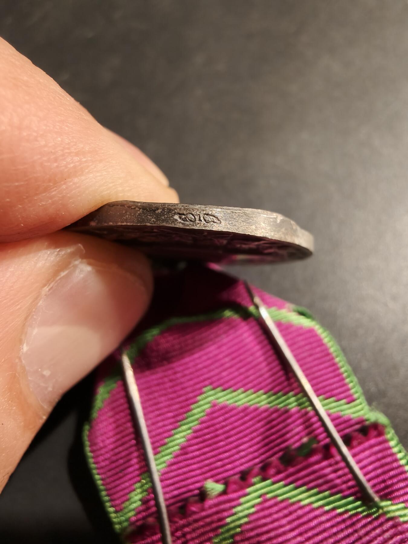 老王徽章第184期 法国司法部教育监督部门荣誉奖章    带纸盒   950银    13.4g