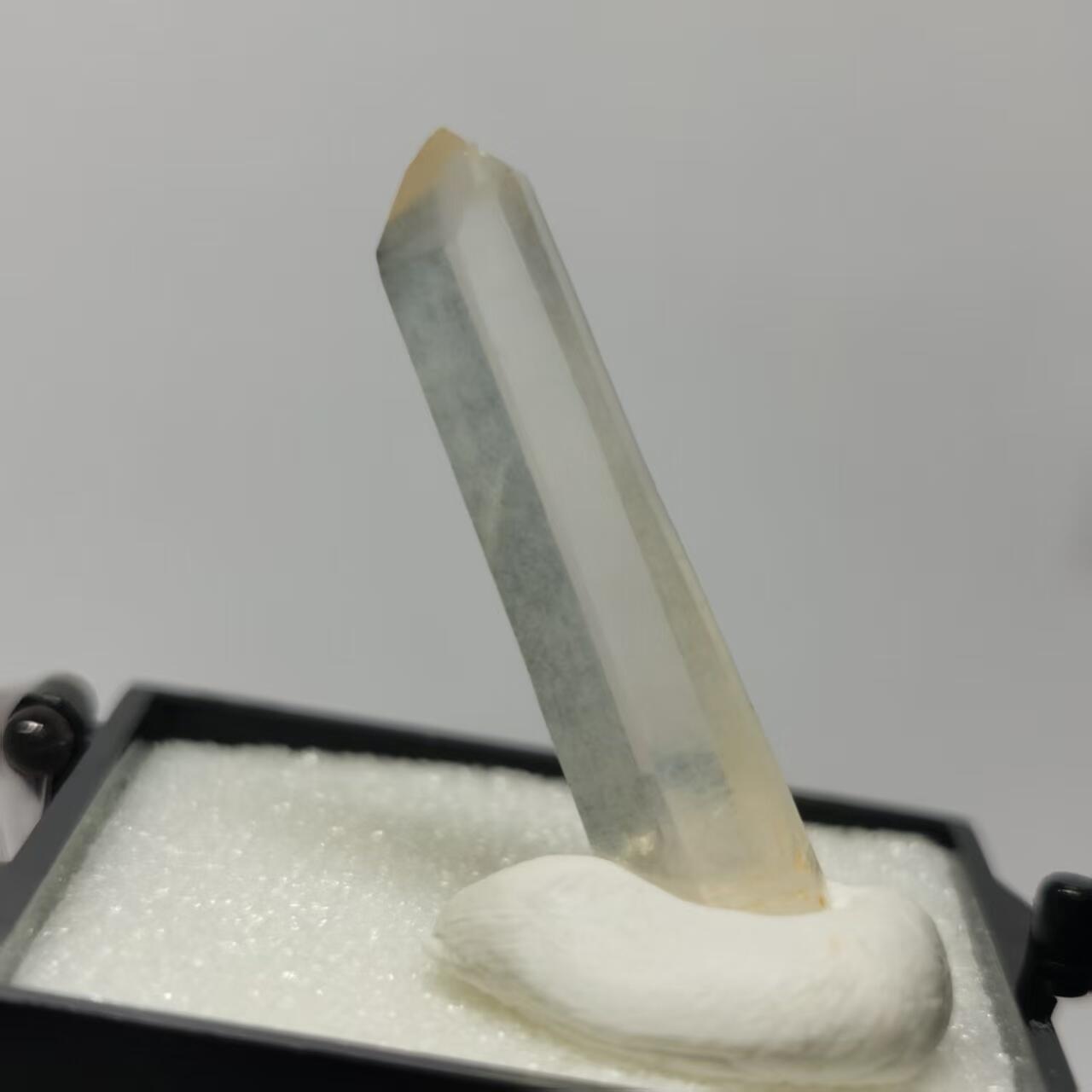 七河·世界世界币章杂件矿标化石小拍（总第38期） 藏家出品 X751（2）巴基斯坦带蓝针效应黄水晶原石矿标（盒子矿）本件拍品由合作藏家邮寄