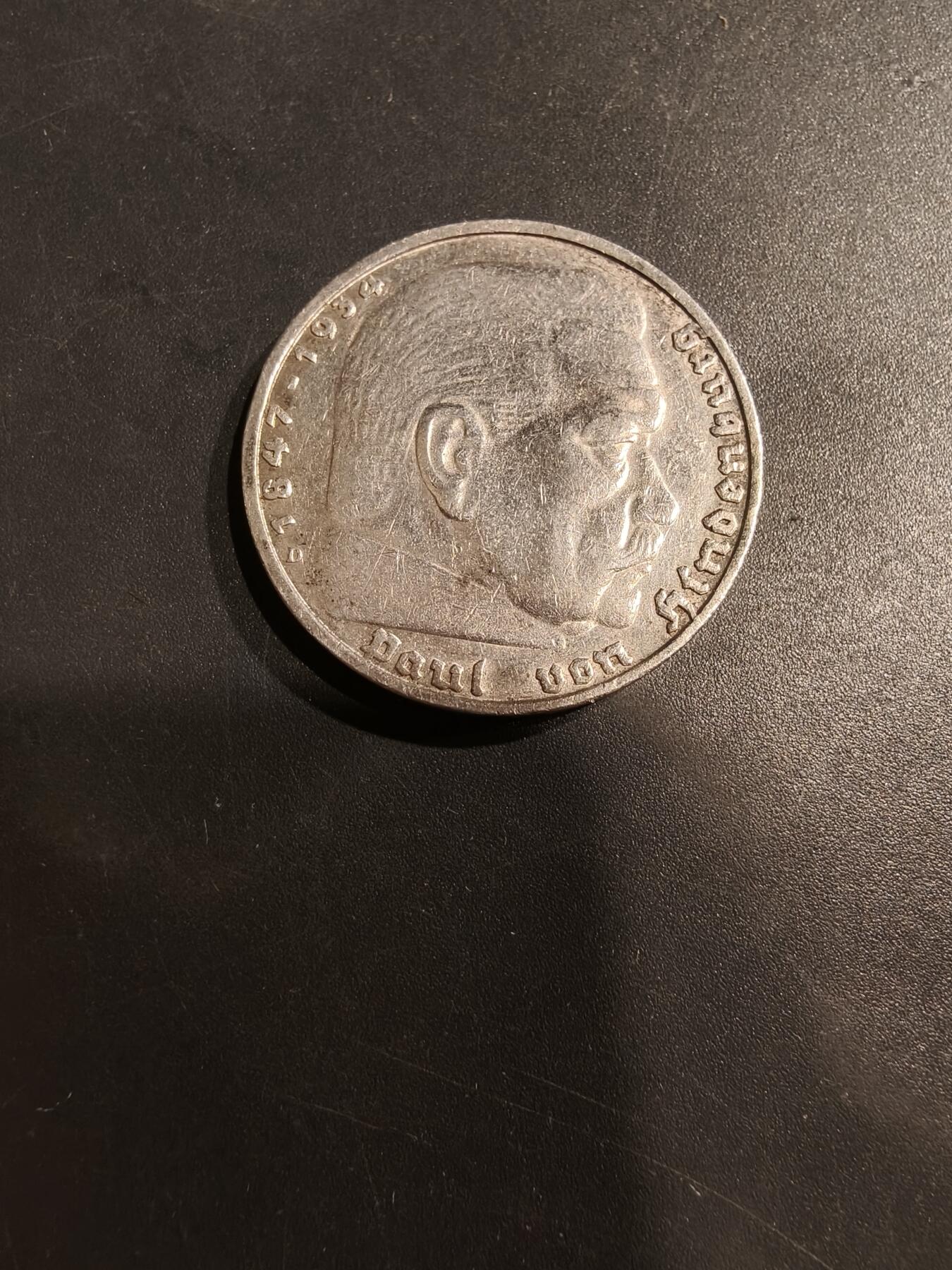 老王徽章第184期 德三1937年兴登堡5帝国马克银币     900银    13.9g