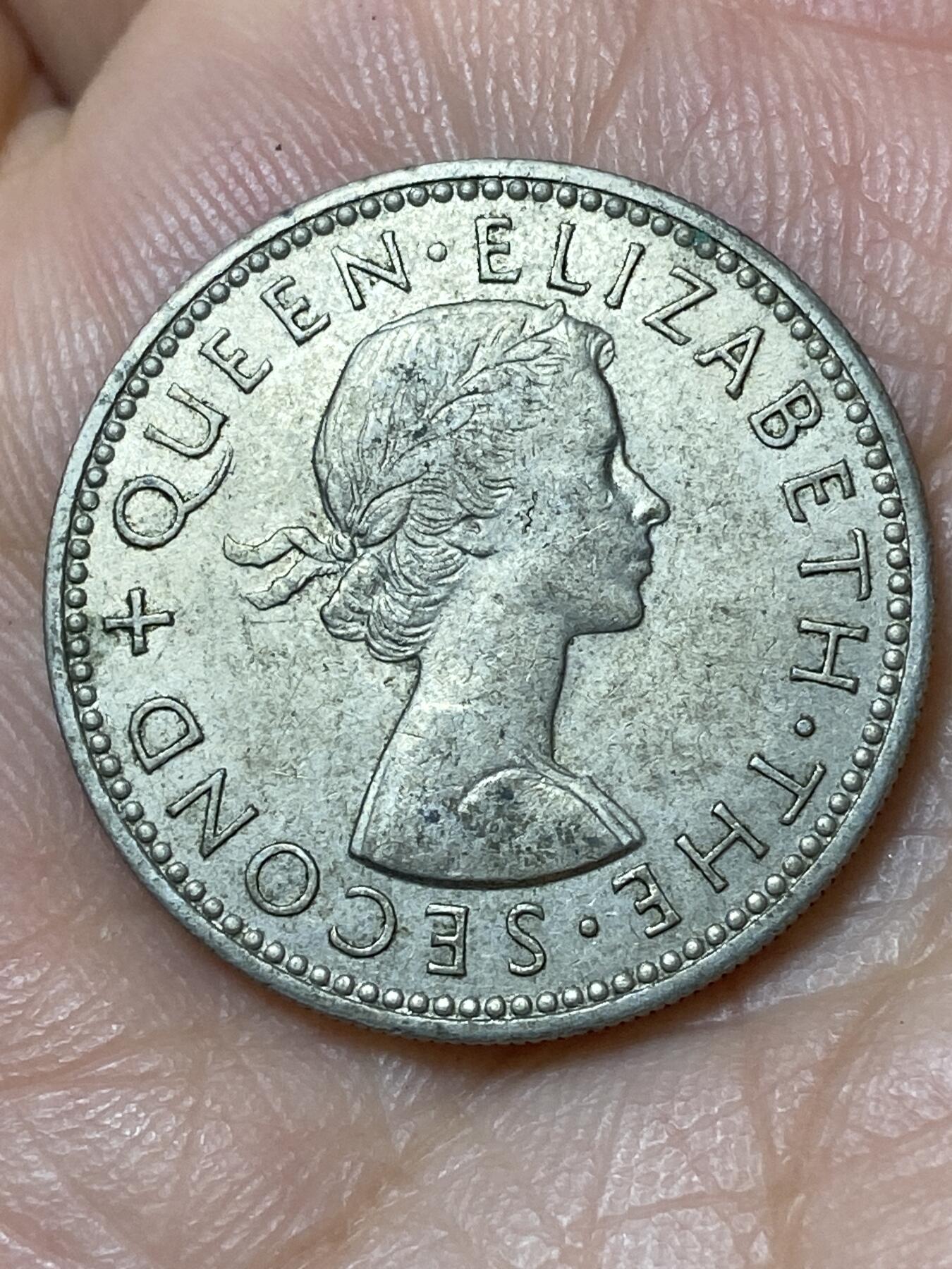 2026年第三十一场(总第二百场)英国一线回流散币新春特拍第三场(免佣金) 新西兰🇳🇿1964年1先令(伊丽莎白二世青年桂冠第二版)