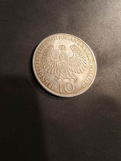 老王徽章第184期 - 德国1972年慕尼黑奥运会纪念币    625银     价值10马克    15.5g