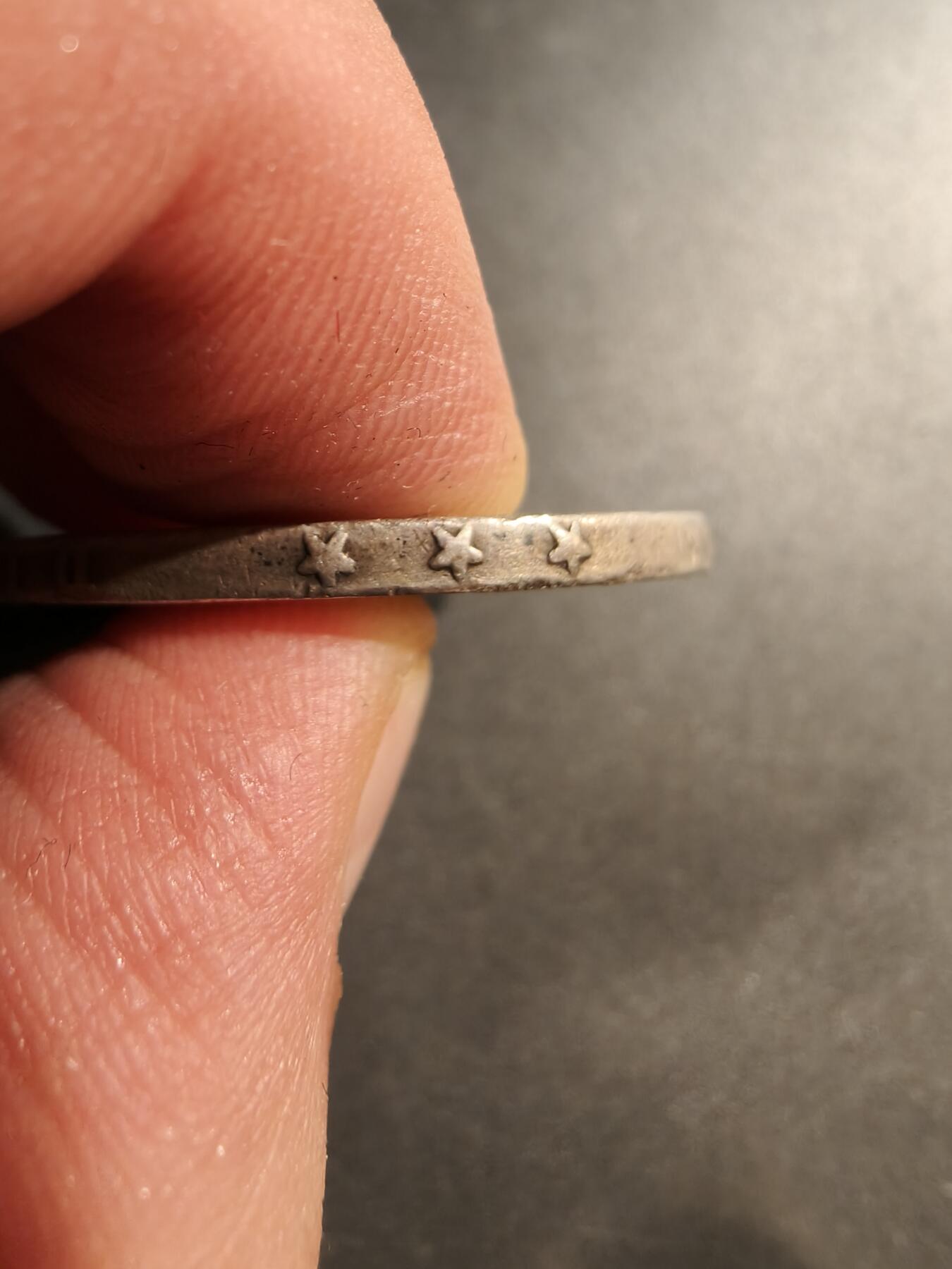 老王徽章第184期 比利时1869年5法郎银币   900银    24.8g