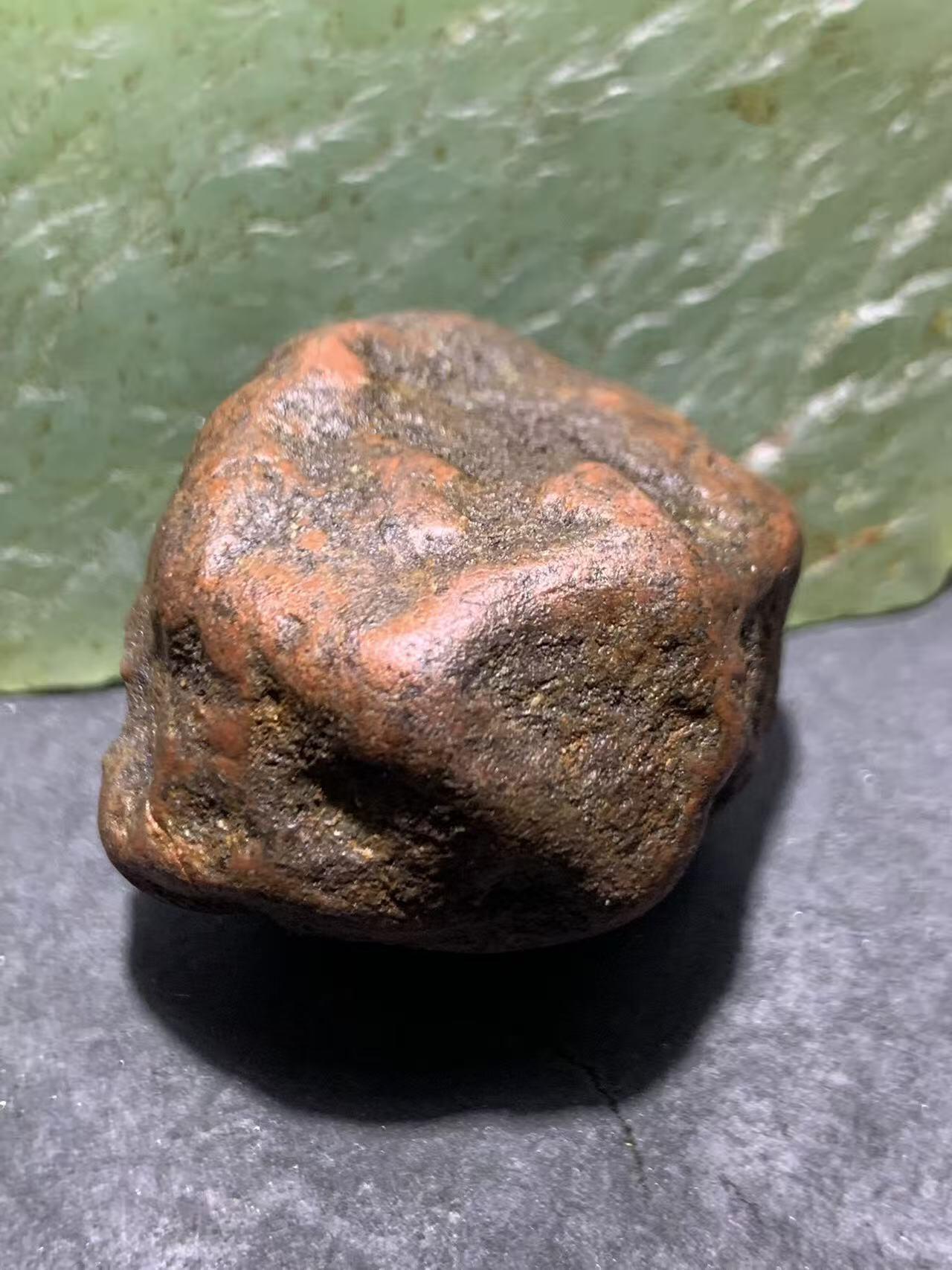 精美川料红皮开窗料荔枝冻南红玛瑙原石一颗