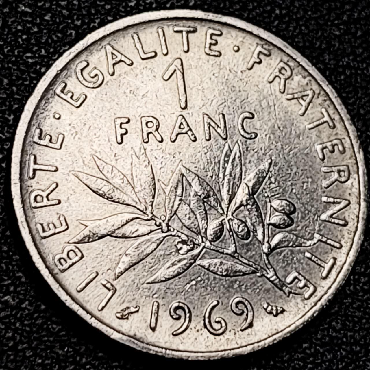 泉币菌-第195场- 新年快乐 新年第三场 本场拍品多 请提前出价 1969年 法国1法郎 播种女神 24mm