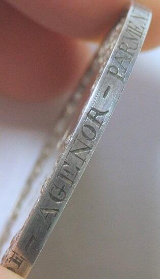 【旋风钱币】2月22日19:00准时开拍 精美欧洲币章、银币银章、第三帝国钱币、手串手镯紫砂壶等 全场包邮！ 【银】法国1837年 女神站像高浮雕精制大银章 40MM 25.5克