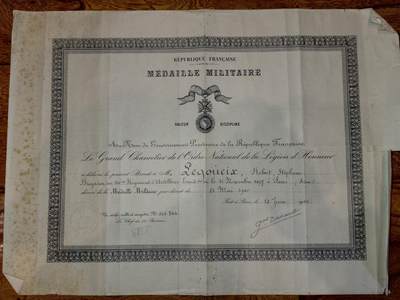 凯旋世界勋赏（持续上新中）（第22期新年大拍）（欢迎送拍）（对拍品有疑问请询问客服，不接受到手刀，出价默认拍品品相。请认真阅读拍卖规则！出价默认已认可！）（收到货请录制开箱视频，无视频概不处理问题。） - 三共法国军事功勋证书