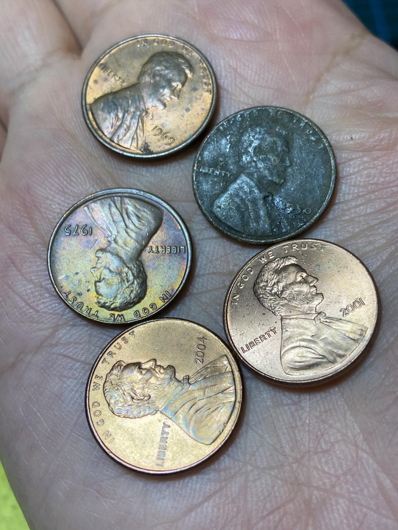 2026年第三十一场(总第二百场)英国一线回流散币新春特拍第三场(免佣金) 原光好品–美国🇺🇸1分5枚：1950年69年75年2001年04年(含一枚早期麦穗林肯一分)