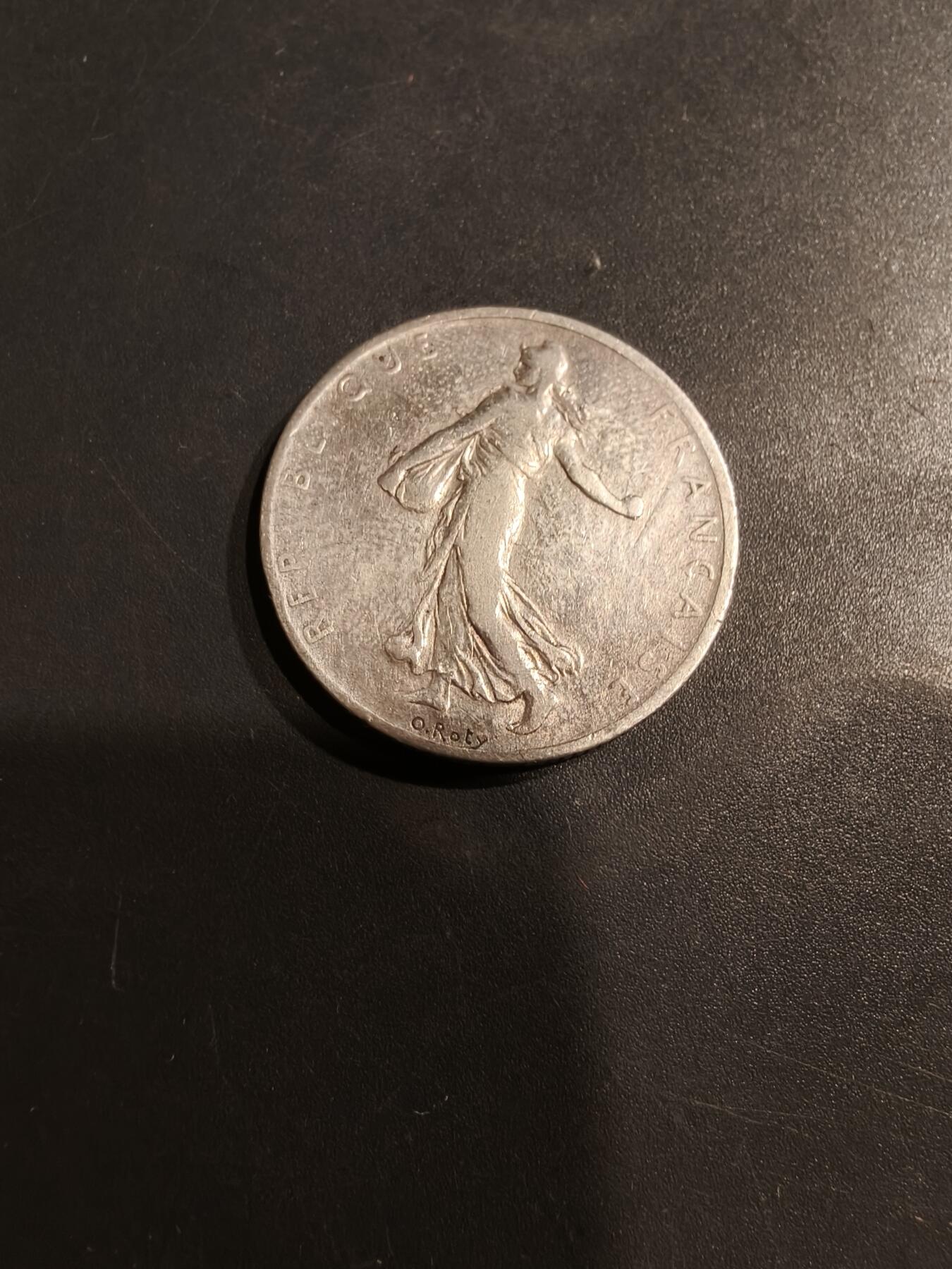 老王徽章第184期 法国1904年2法郎银币    播种女神    835银   10g