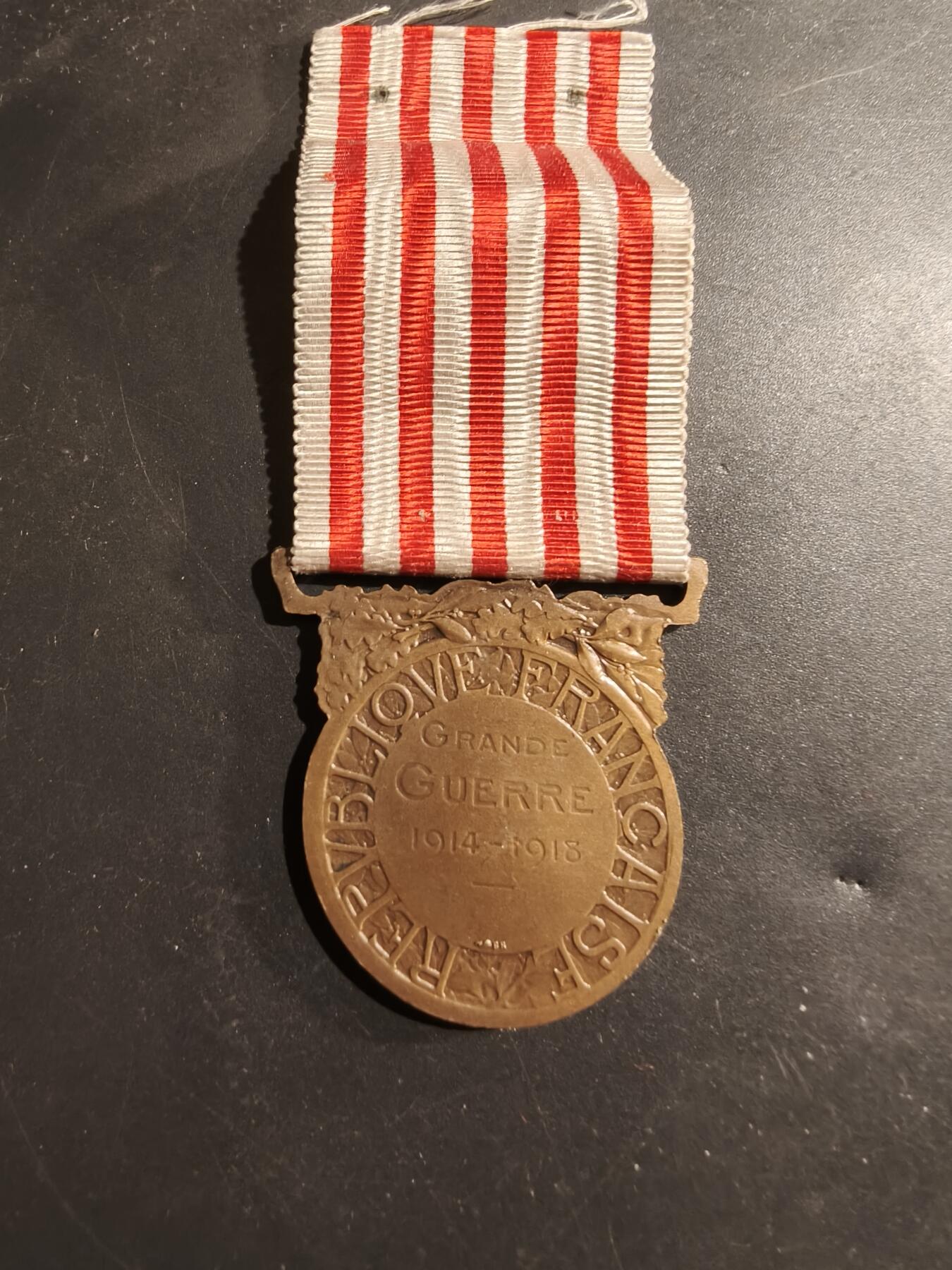老王徽章第184期 法国一战纪念章